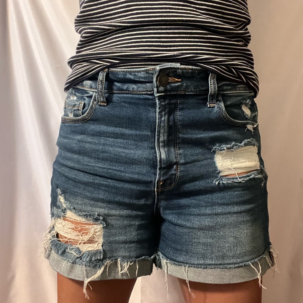 Zenana Outfitters Dark Blue Distressed Jean Shorts